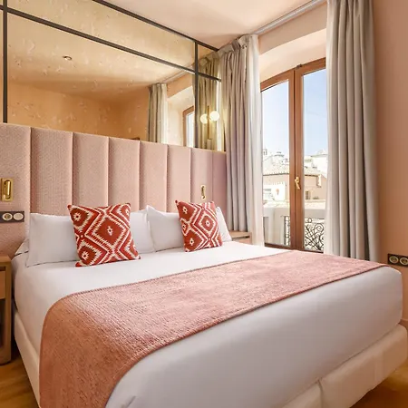 Otel Mate Leo, Granada