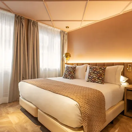 Mate Leo, 4* Granada