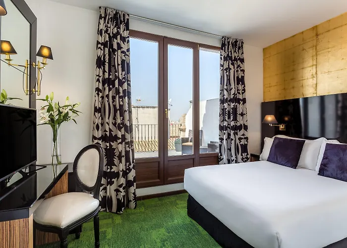 Otel Mate Leo, Granada